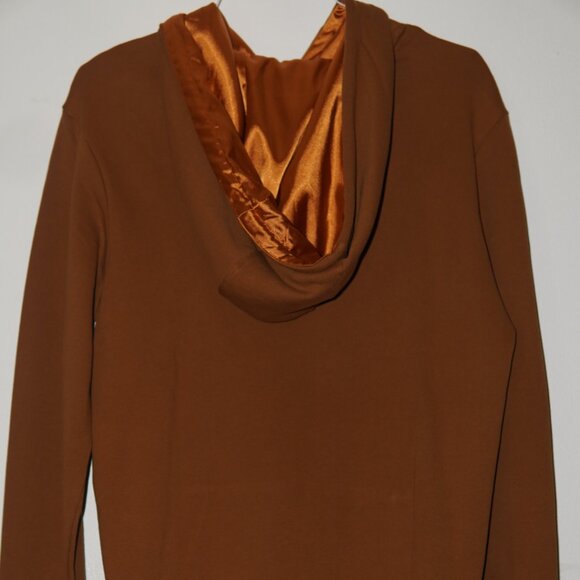 Gold hoodie - Picture 2 of 4